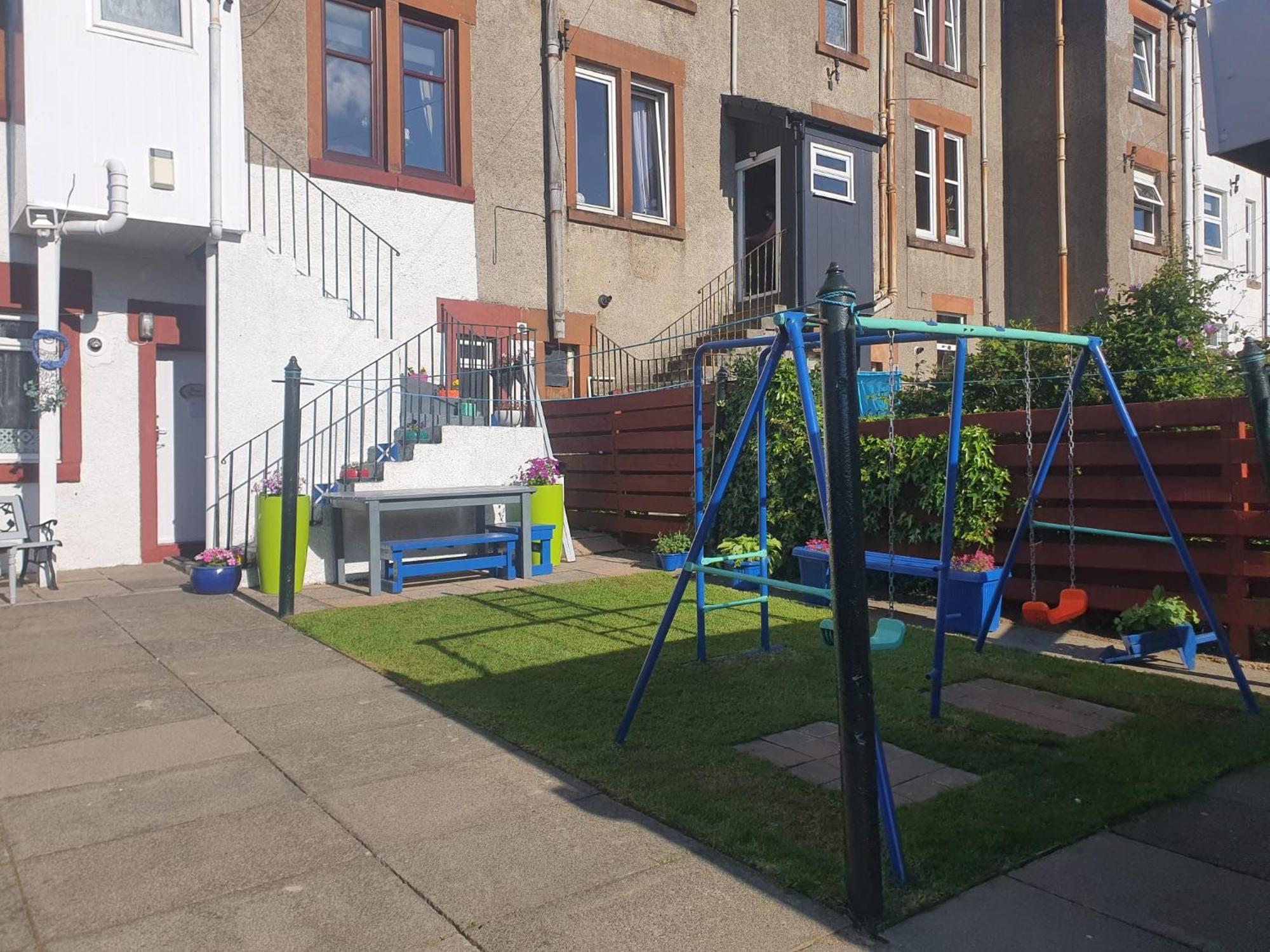 Saphire Glasgow Apartments Giffnock Esterno foto